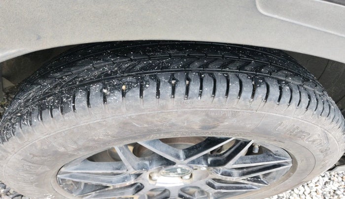 2023 Hyundai VENUE S(O) 1.2, Petrol, Manual, 54,429 km, tyre