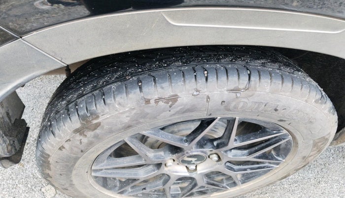 2023 Hyundai VENUE S(O) 1.2, Petrol, Manual, 54,429 km, tyre