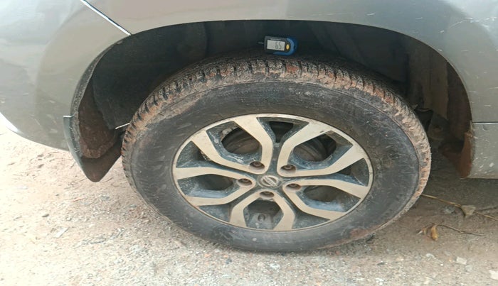 2014 Nissan Terrano XV D THP PREMIUM 110 PS, Diesel, Manual, 1,74,959 km, tyre