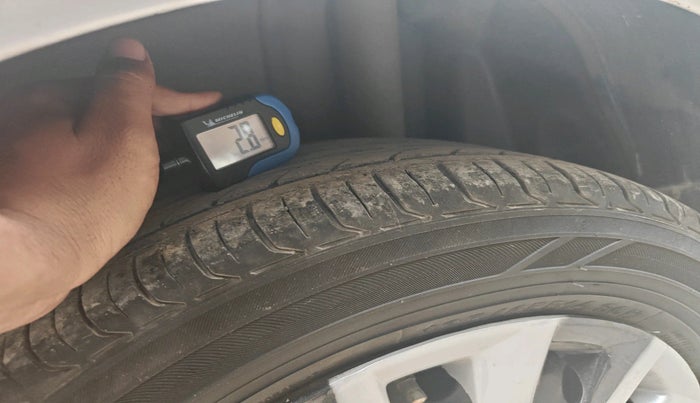 2015 Ford New Figo TREND 1.2 PETROL, Petrol, Manual, 86,394 km, tyre