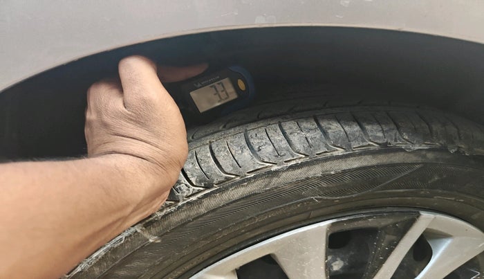 2015 Ford New Figo TREND 1.2 PETROL, Petrol, Manual, 86,394 km, tyre