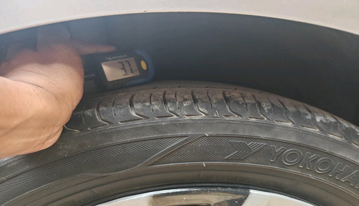 2015 Ford New Figo TREND 1.2 PETROL, Petrol, Manual, 86,394 km, tyre