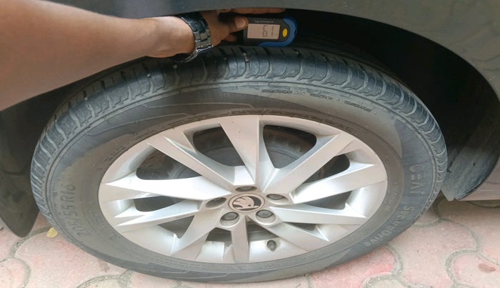 2022 Skoda SLAVIA Ambition Plus 1.0 TSI AT, Petrol, Automatic, 17,940 km, tyre