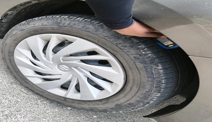 2022 Maruti Ertiga VXI CNG, Petrol, Manual, 32,988 km, tyre