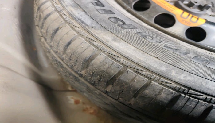 2017 Fiat Punto EVO EMOTION 1.3 MULTIJET 90 HP, Diesel, Manual, 88,065 km, tyre