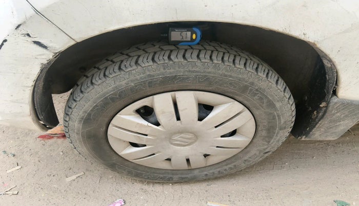 2015 Maruti Alto 800 LXI, Petrol, Manual, 22,357 km, tyre