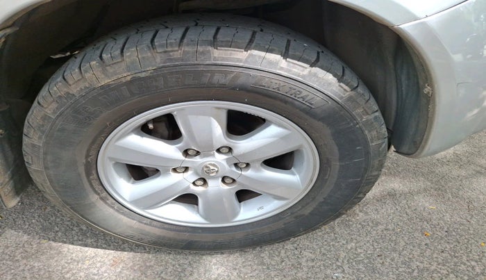 2011 Toyota Fortuner 3.0 4X4 MT, Diesel, Manual, 1,32,416 km, tyre