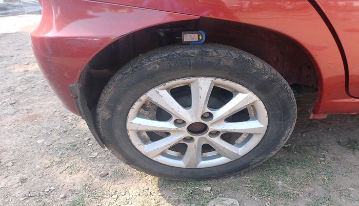 2011 Tata Indica EV2 LX, Diesel, Manual, 1,44,837 km, tyre