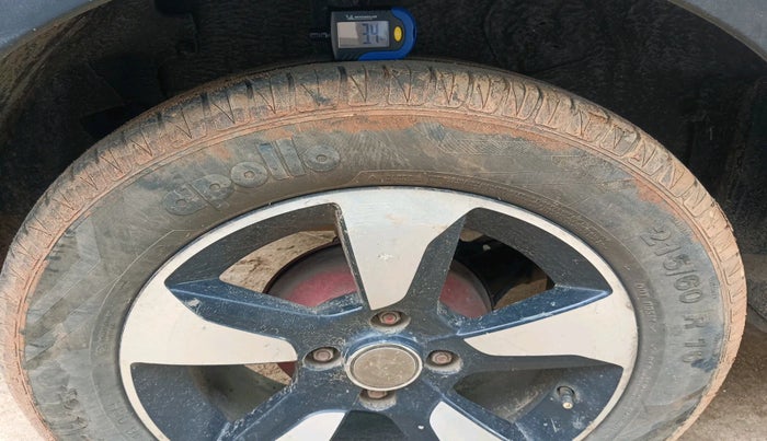 2017 Tata NEXON XM DIESEL, Diesel, Manual, 73,791 km, tyre