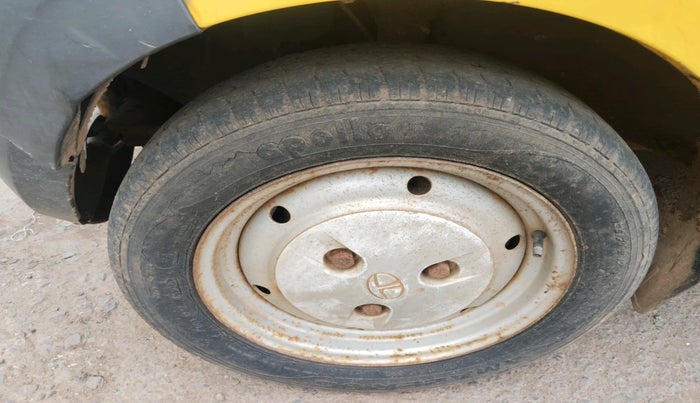 2011 Tata Nano LX, Petrol, Manual, 99,999 km, tyre