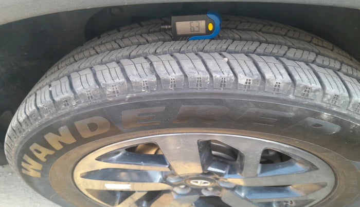 2021 Tata Safari XZA PLUS GOLD, Diesel, Automatic, 45,200 km, tyre