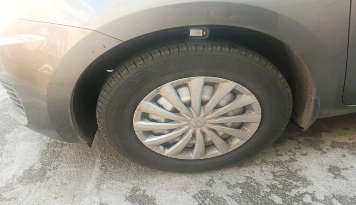 2019 Maruti Swift LXI, Petrol, Manual, 89,925 km, tyre