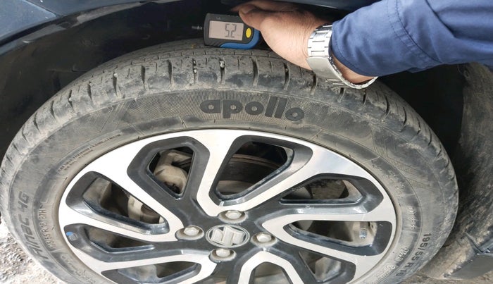 2022 Maruti Baleno ALPHA 1.2 AGS, Petrol, Automatic, 32,543 km, tyre