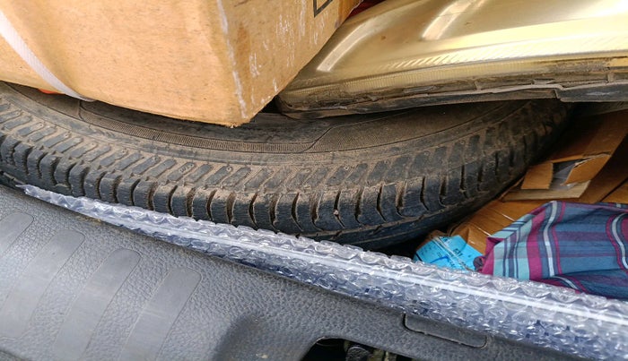 2012 Maruti Swift Dzire VXI, Petrol, Manual, 22,066 km, tyre