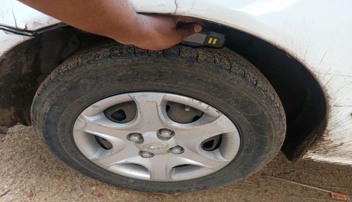 2010 Hyundai Accent EXECUTIVE LPG, Petrol, Manual, 1,39,649 km, tyre