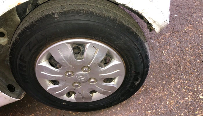 2010 Hyundai i10 MAGNA 1.2, Petrol, Manual, 75,936 km, tyre