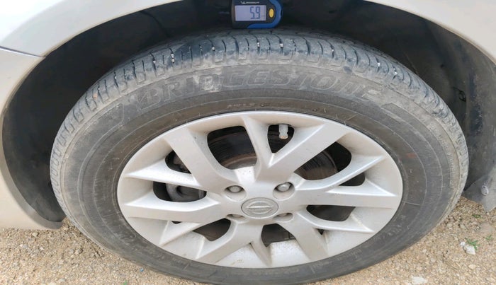 2018 Nissan Sunny XV CVT, Petrol, Automatic, 50,622 km, tyre