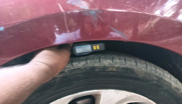 2017 Hyundai Xcent SX 1.2 CRDI, Diesel, Manual, 1,35,206 km, tyre