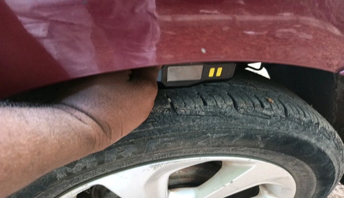 2017 Hyundai Xcent SX 1.2 CRDI, Diesel, Manual, 1,35,206 km, tyre