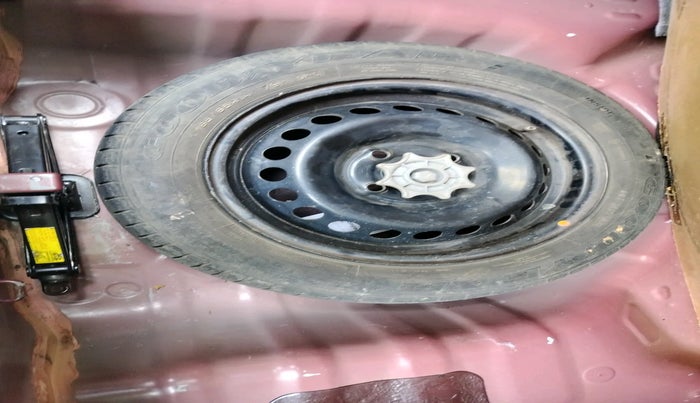 2014 Hyundai Grand i10 ASTA AT 1.2 KAPPA VTVT, Petrol, Automatic, 84,784 km, tyre