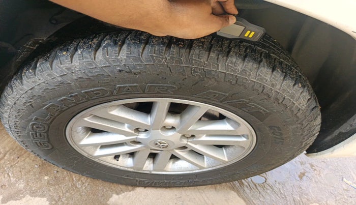 2014 Toyota Fortuner 3.0 4X2 MT, Diesel, Manual, 1,68,759 km, tyre
