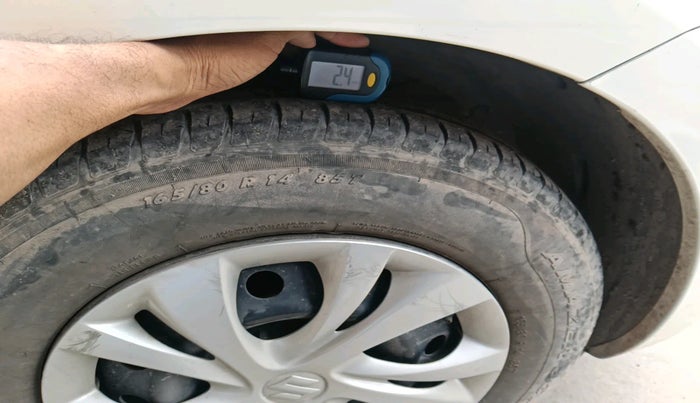 2021 Maruti Swift VXI, Petrol, Manual, 45,539 km, tyre