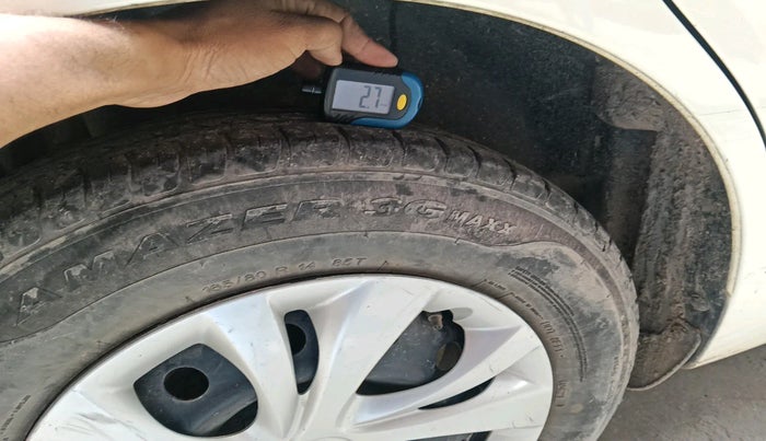 2021 Maruti Swift VXI, Petrol, Manual, 45,539 km, tyre