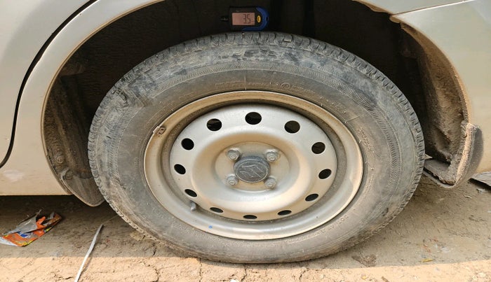 2019 Maruti Dzire LXI, Petrol, Manual, 91,535 km, tyre