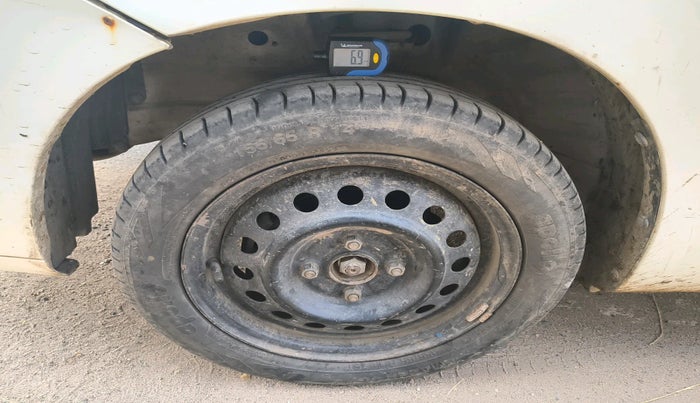 2012 Maruti Wagon R 1.0 VXI, Petrol, Manual, 69,590 km, tyre