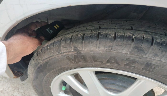 2014 Honda Brio VX MT, Petrol, Manual, 58,207 km, tyre