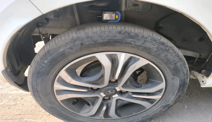 2024 Tata Tiago XT CNG, Petrol, Manual, 36,546 km, tyre