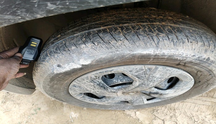 2025 Tata PUNCH PURE MT CNG, Petrol, Manual, 1,621 km, tyre