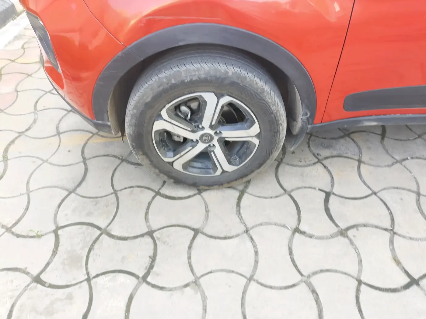 2021 Tata NEXON XZ PLUS PETROL, Petrol, Manual, 45,034 km, tyre