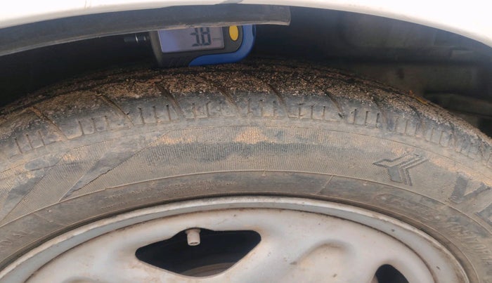 2016 Chevrolet Beat PS PETROL, Petrol, Manual, 1,21,203 km, tyre