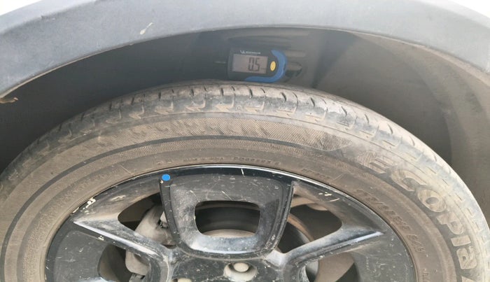 2023 Maruti IGNIS ZETA 1.2 AMT, Petrol, Automatic, 50,905 km, tyre