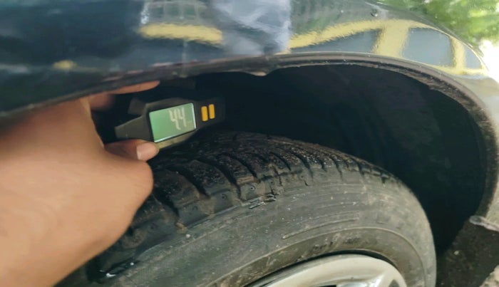 2010 Ford Figo EXI 1.4 DIESEL, Diesel, Manual, 1,40,000 km, tyre