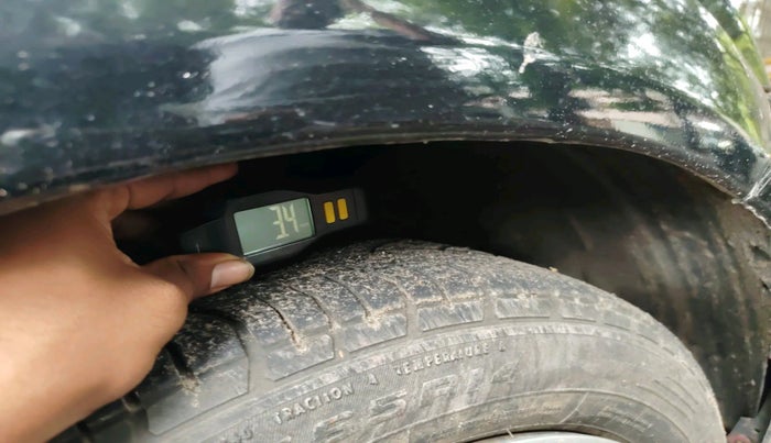 2010 Ford Figo EXI 1.4 DIESEL, Diesel, Manual, 1,40,000 km, tyre