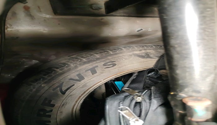 2022 Hyundai NEW SANTRO SPORTZ EXECUTIVE MT CNG, Petrol, Manual, 1,37,642 km, tyre