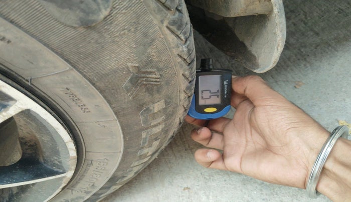 2013 Hyundai i10 MAGNA 1.2, Petrol, Manual, 79,217 km, tyre