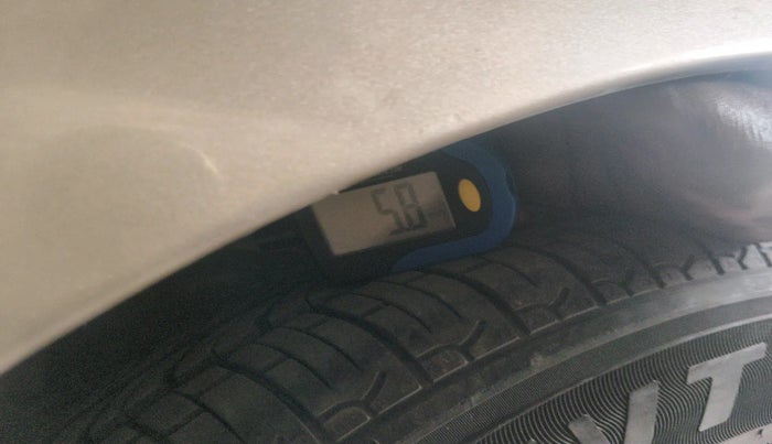 2011 Hyundai i10 SPORTZ 1.2, Petrol, Manual, 86,840 km, tyre