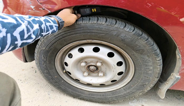 2011 Hyundai i10 ERA 1.1, Petrol, Manual, 67,775 km, tyre