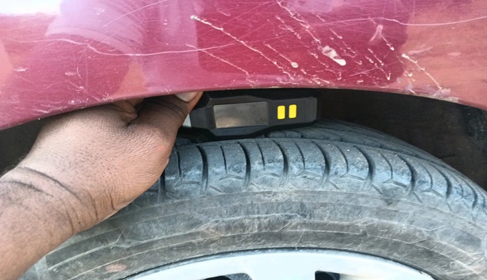 2015 Hyundai Grand i10 SPORTZ 1.2 KAPPA VTVT, Petrol, Manual, 1,20,038 km, tyre