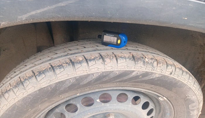 2016 Maruti Vitara Brezza VDI, Diesel, Manual, 1,86,120 km, tyre