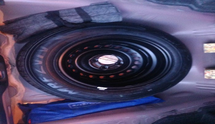 2022 Honda Amaze 1.2L I-VTEC VX CVT, Petrol, Automatic, 18,914 km, tyre