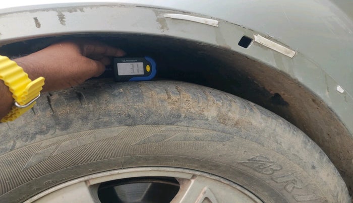 2014 Mahindra XUV500 W8, Diesel, Manual, 69,005 km, tyre