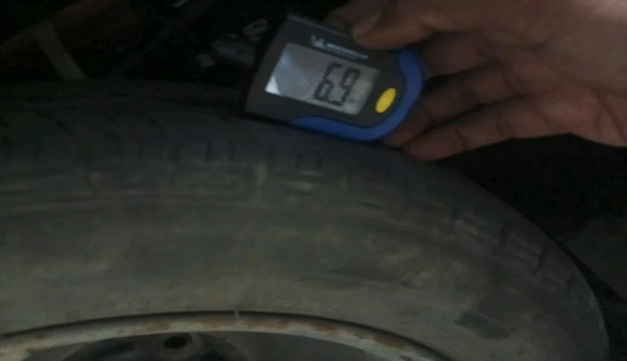 2017 Maruti Alto K10 VXI (O) AMT, Petrol, Automatic, 70,577 km, tyre