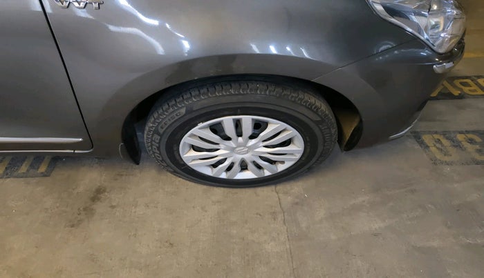 2017 Maruti Dzire VXI AMT, Petrol, Automatic, 16,040 km, tyre