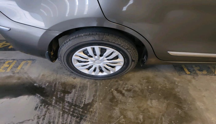 2017 Maruti Dzire VXI AMT, Petrol, Automatic, 16,040 km, tyre