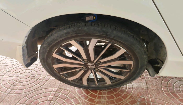 2015 Honda City 1.5L I-VTEC VX CVT, Petrol, Automatic, 75,268 km, tyre