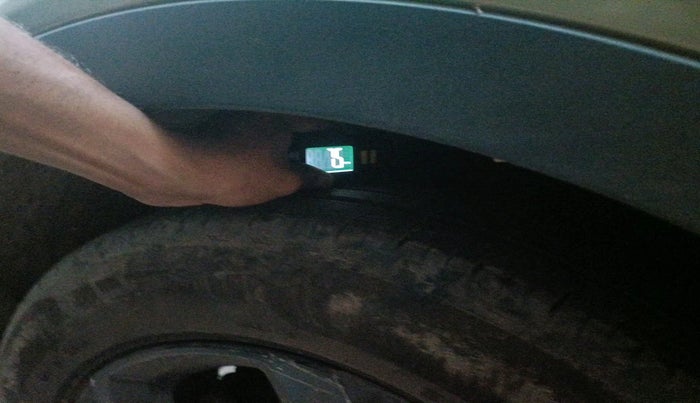 2022 Tata NEXON XZA PLUS (PREMIUM) KAZIRANGA PETROL, Petrol, Automatic, 1,25,813 km, tyre